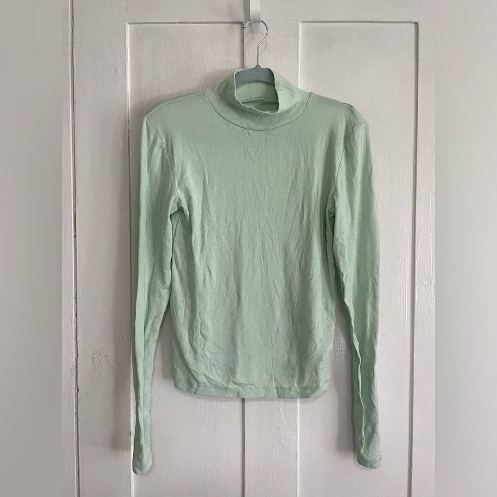 Urban Outfitters BDG Stretch Knit Turtleneck, Green, Size Large, GUC!